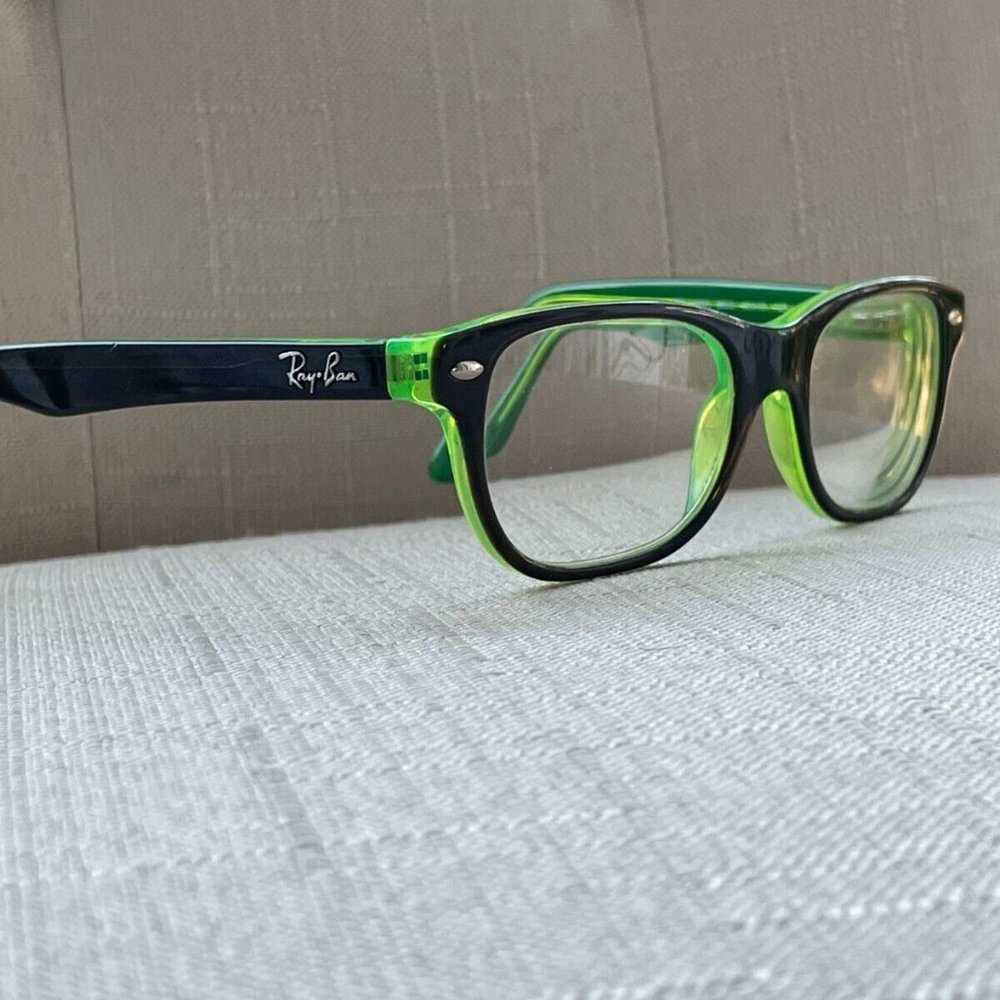 Ray-Ban Youth Eyeglasses, Black/Green RB1555 3665 46[]16 125 Glasses Frame